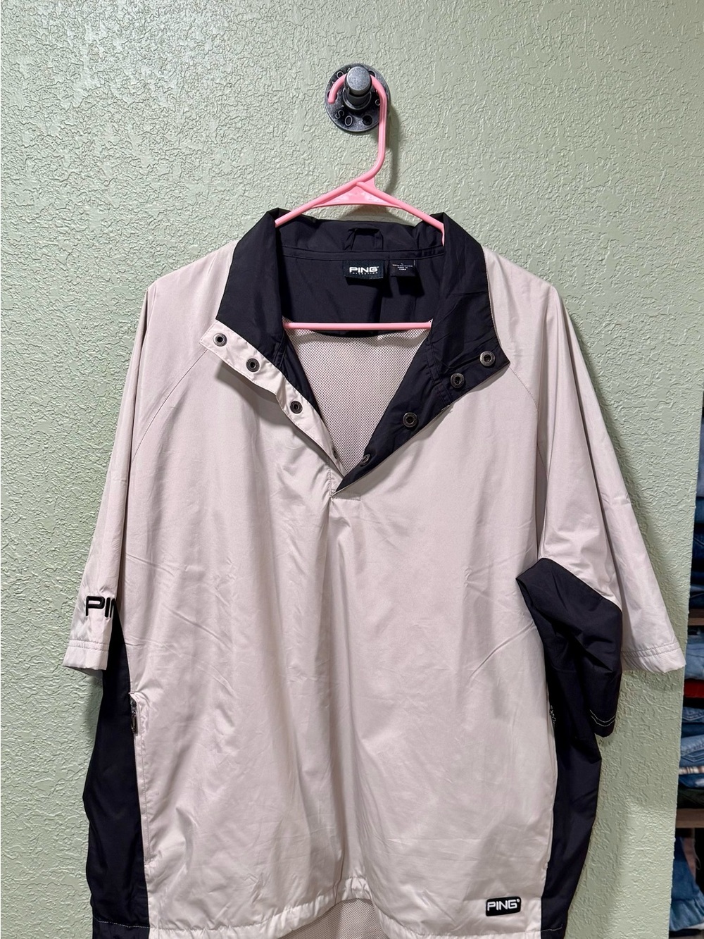 PING Two-Tone Gold Windbreaker in Light Beige and Black Large